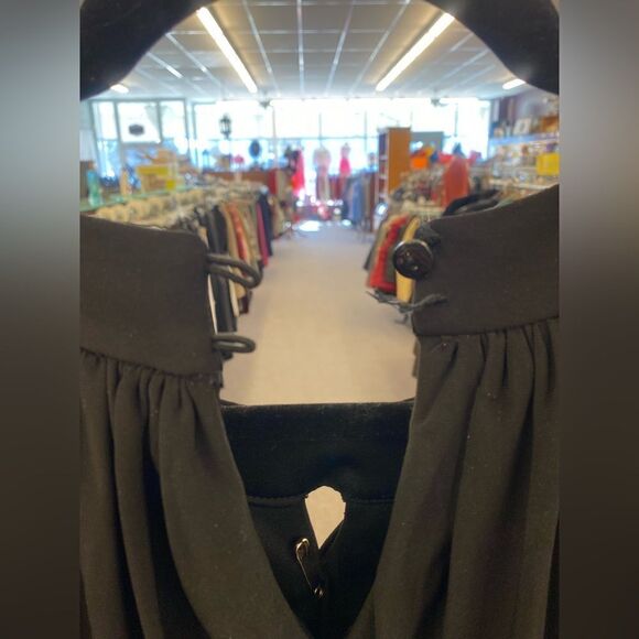 Nightway Ladies 6 Black Halter Top Long Evening Gown - Picture 4 of 6